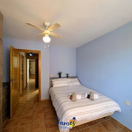 3Br Family Apt Near Beach Ac Tv17 Daire *