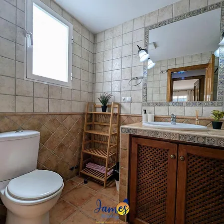 3Br Family Apt Near Beach Ac Tv17 Torrevieja