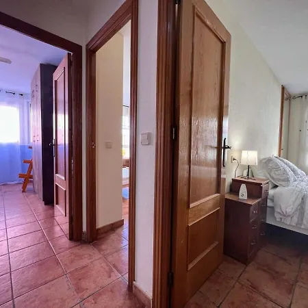 3Br Family Apt Near Beach Ac Tv17 아파트 또레비에하