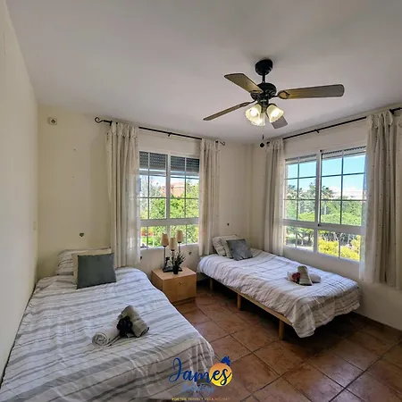 아파트 3Br Family Apt Near Beach Ac Tv17 또레비에하