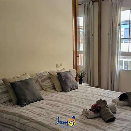 3Br Family Apt Near Beach Ac Tv17 * 또레비에하
