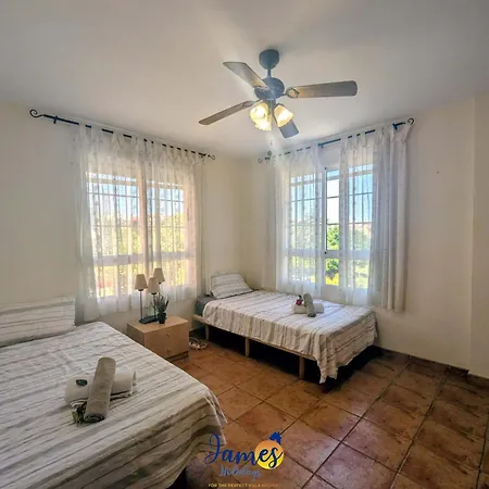 3br Family Near Ac Tv17 トレビエハ
